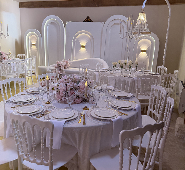 Salle de repas de mariage à Pierrefitte-sur-Sauldre en Sologne