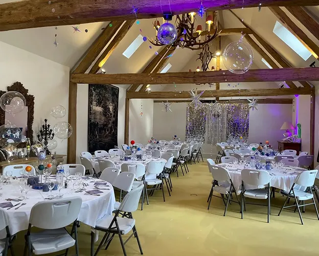 Salle de repas de Mariage en Sologne