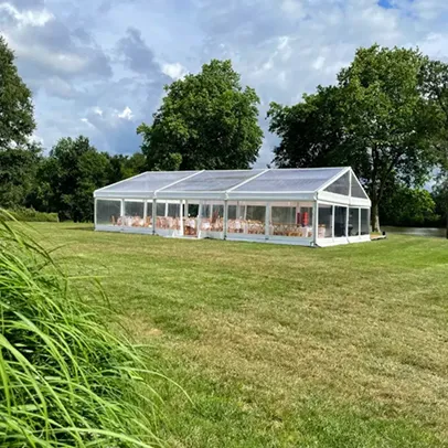 Créer votre repas de Noces au milieu de la nature grâce à des structures légères à Pierrefite sur Sauldre - 41
