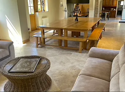 Salle principale pour réception et salle de repas à Pierrefite sur Sauldre, proche de Salbris (41)