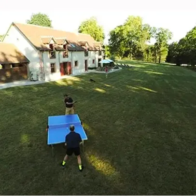 Profitez de loisirs en extérieur comme le ping pong à Pierrefite sur Sauldre près de Salbris (41)